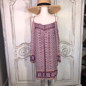 Xhilaration Sheer Lined Long Sleeve Cold Shoulder Dress Size Medium